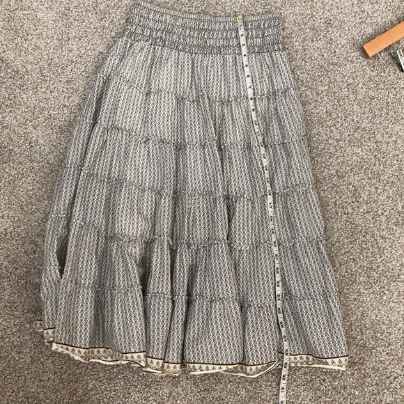 Max Studio tiered skirt - Picture 4 of 9